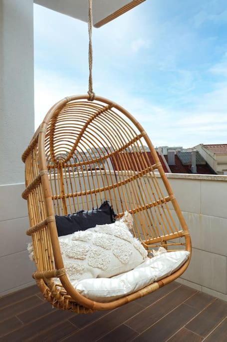 Lisbon Central Apartment With Balcony Exteriör bild